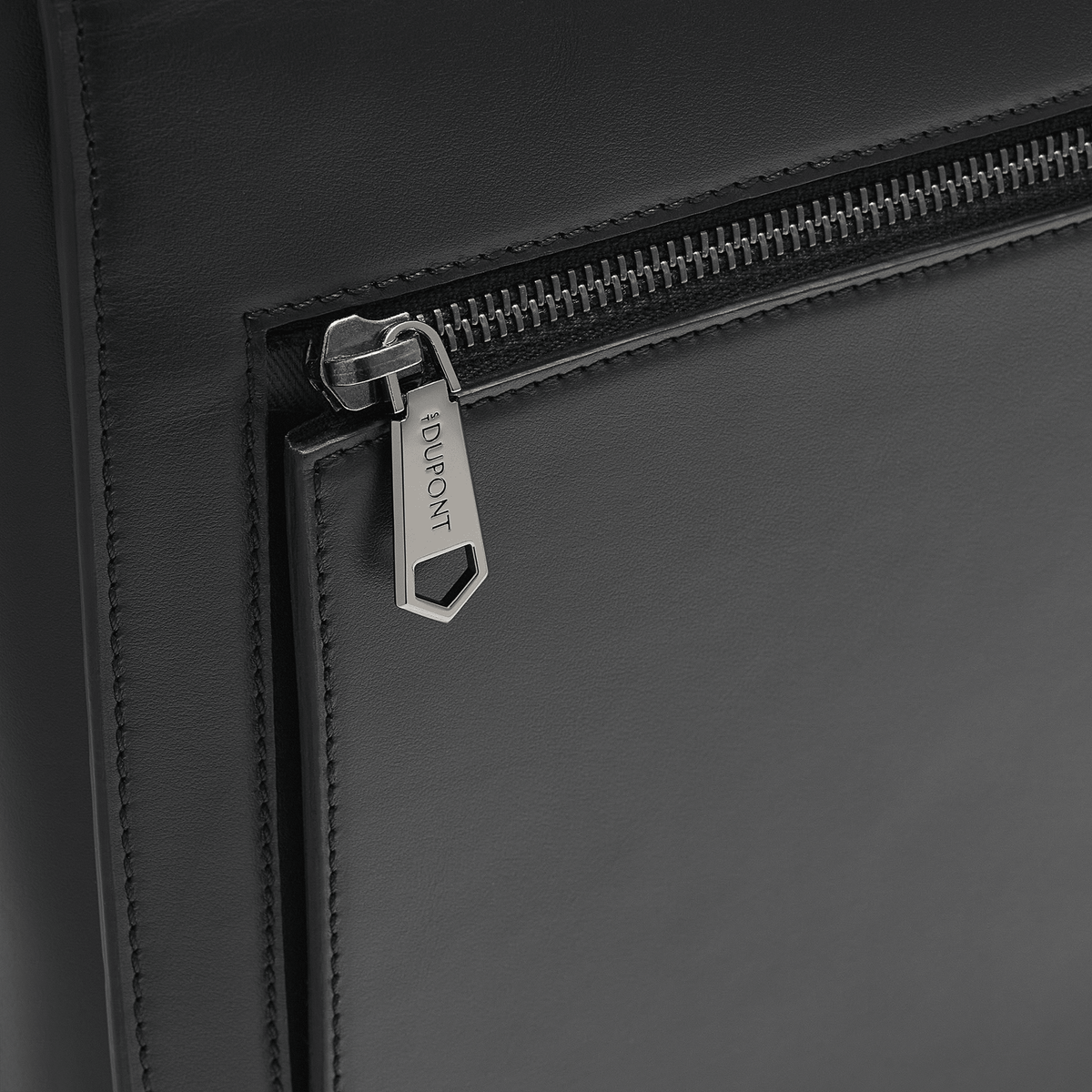 Document holder backtoschool24 backtoschool25 color_black 5 - S.T. DUPONT Europe