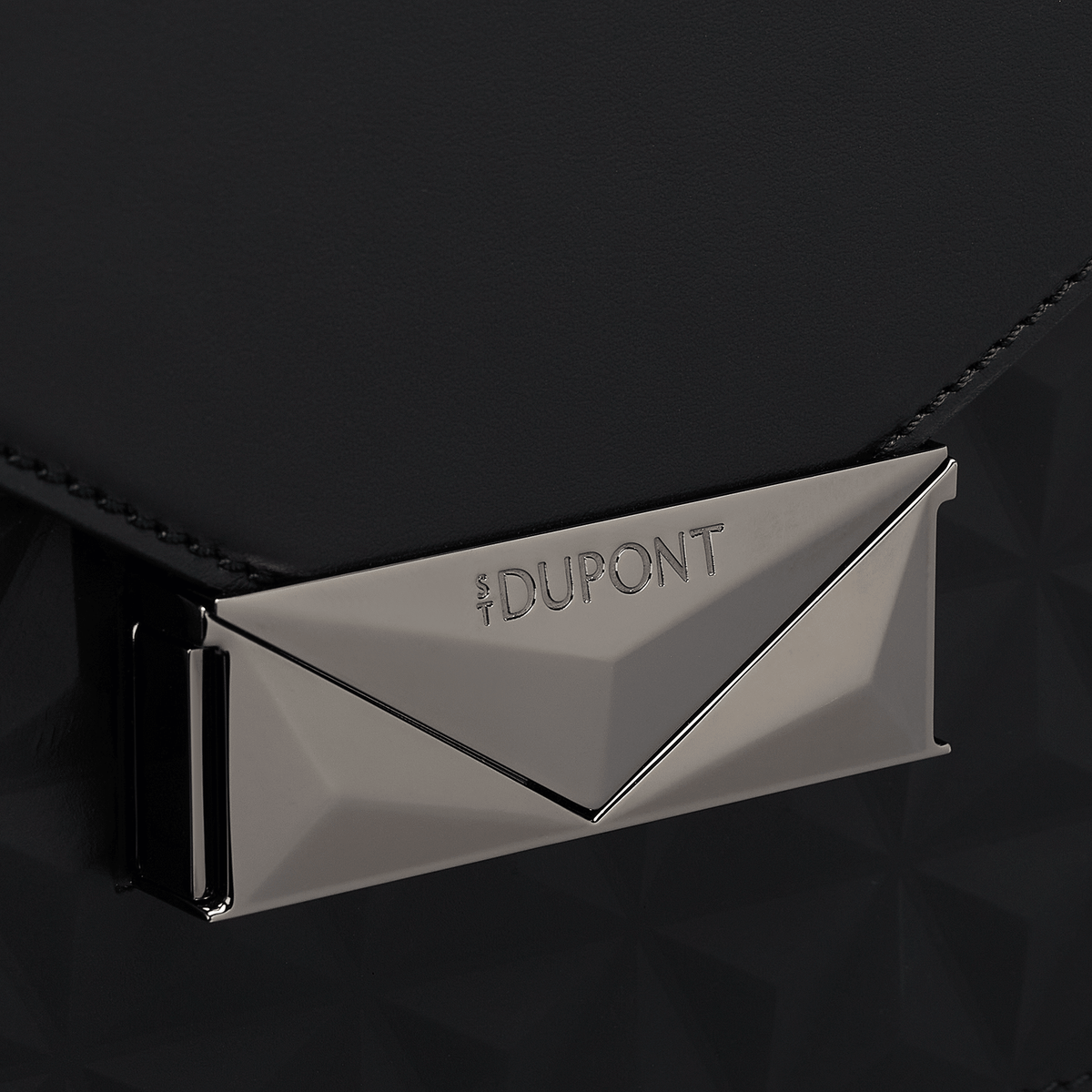 Mini Trunk color_black corporate25 FW2425 5 - S.T. DUPONT Europe