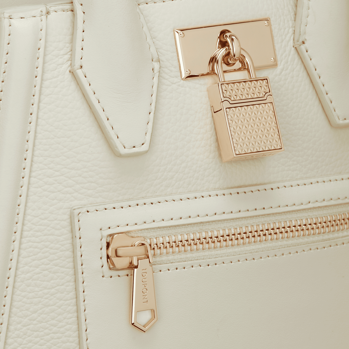 Small color_off - white gender_woman leather goods 4 - S.T. DUPONT Europe