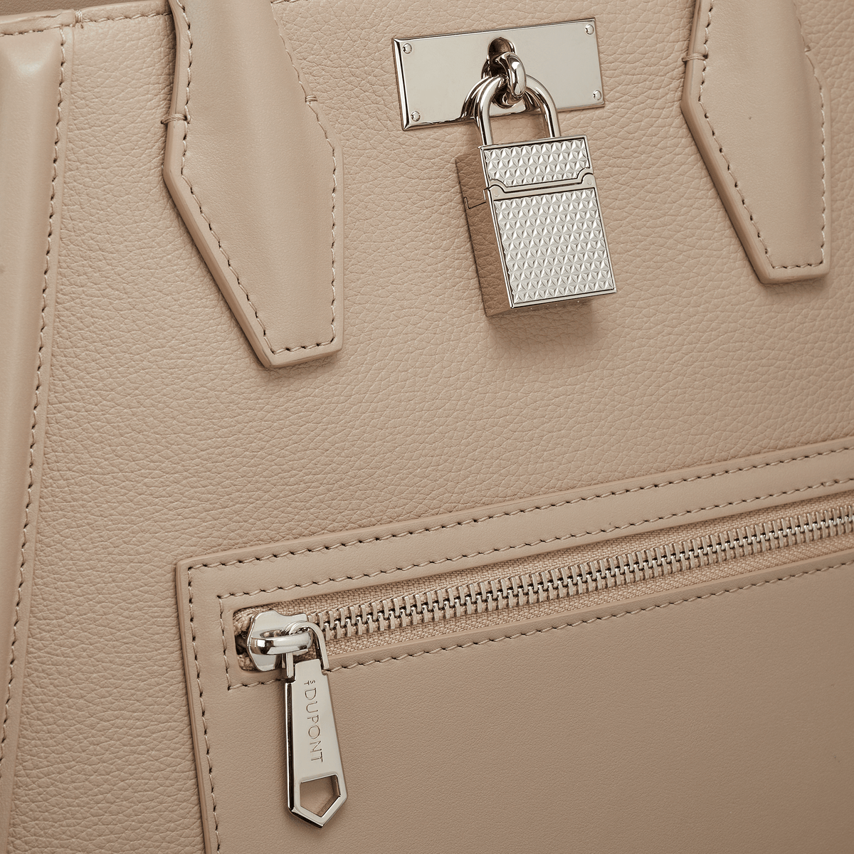 Medium CollectionFW2425 color_beige corporate25 6 - S.T. DUPONT Europe