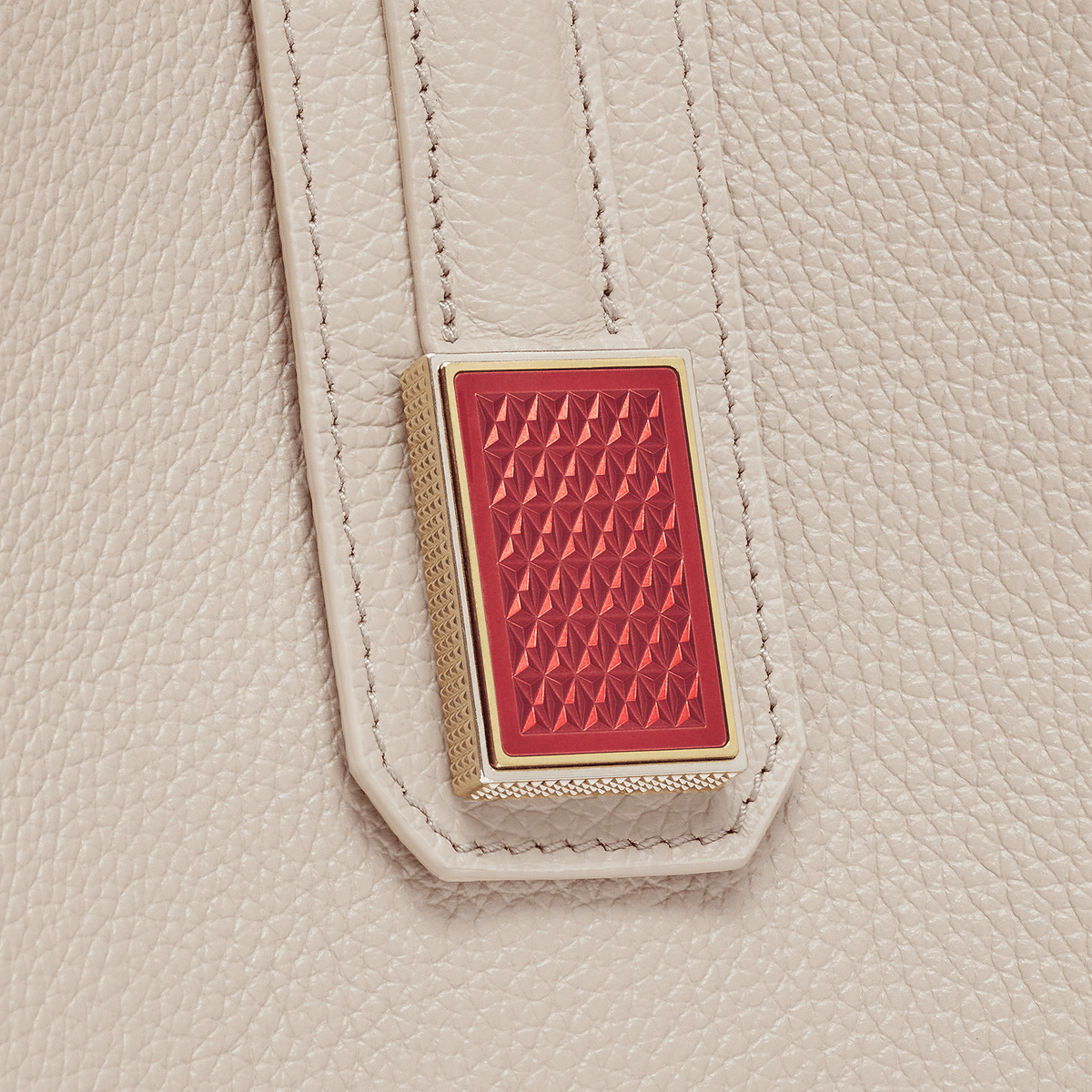 Tote color_beige for - her FW26 3 - S.T. DUPONT Europe