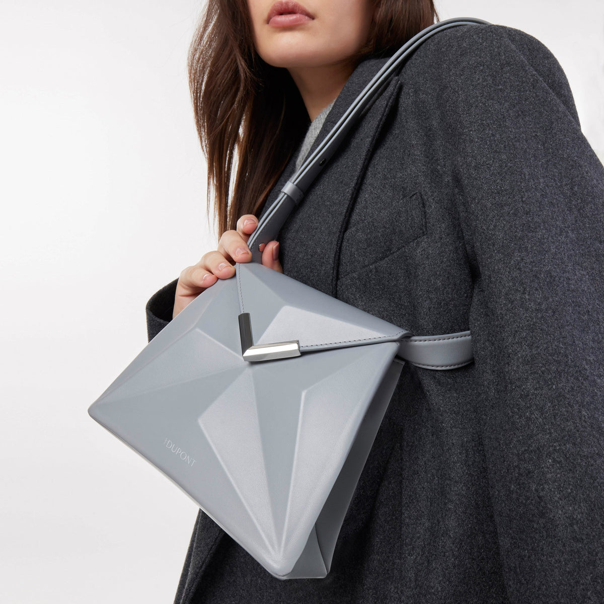 Small color_grey gender_woman leather goods 3 - S.T. DUPONT Europe