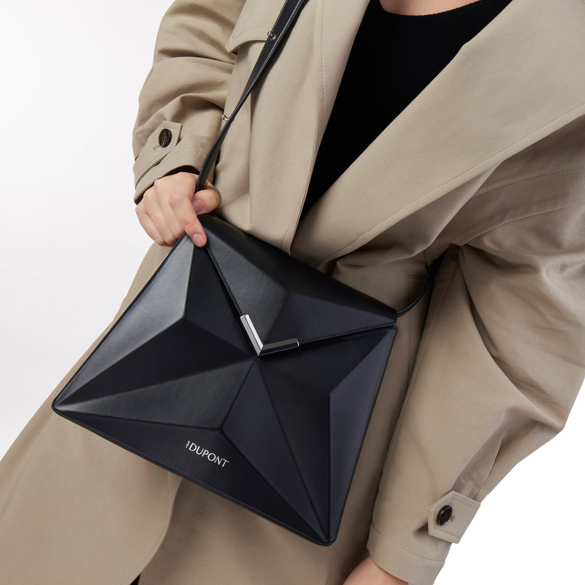 Medium color_black corporate25 FW2425 3 - S.T. DUPONT Europe